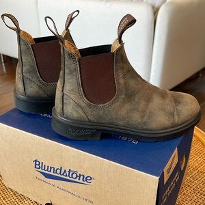 Kids Blundstone 565 Boots Rustic Brown